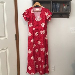 Capulet red rose dress, button up, shirt sleeves, size Small